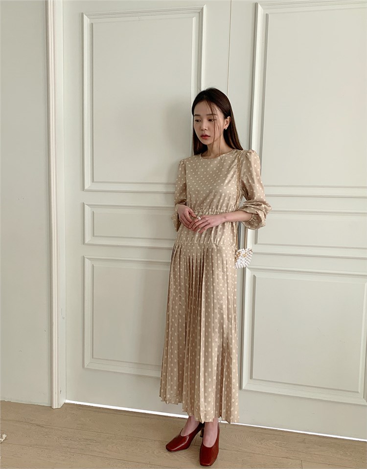 【 娞 within nei × 2 】 Purchasing agent Straight hair ~ salon Wave point Frill Dress 130287
